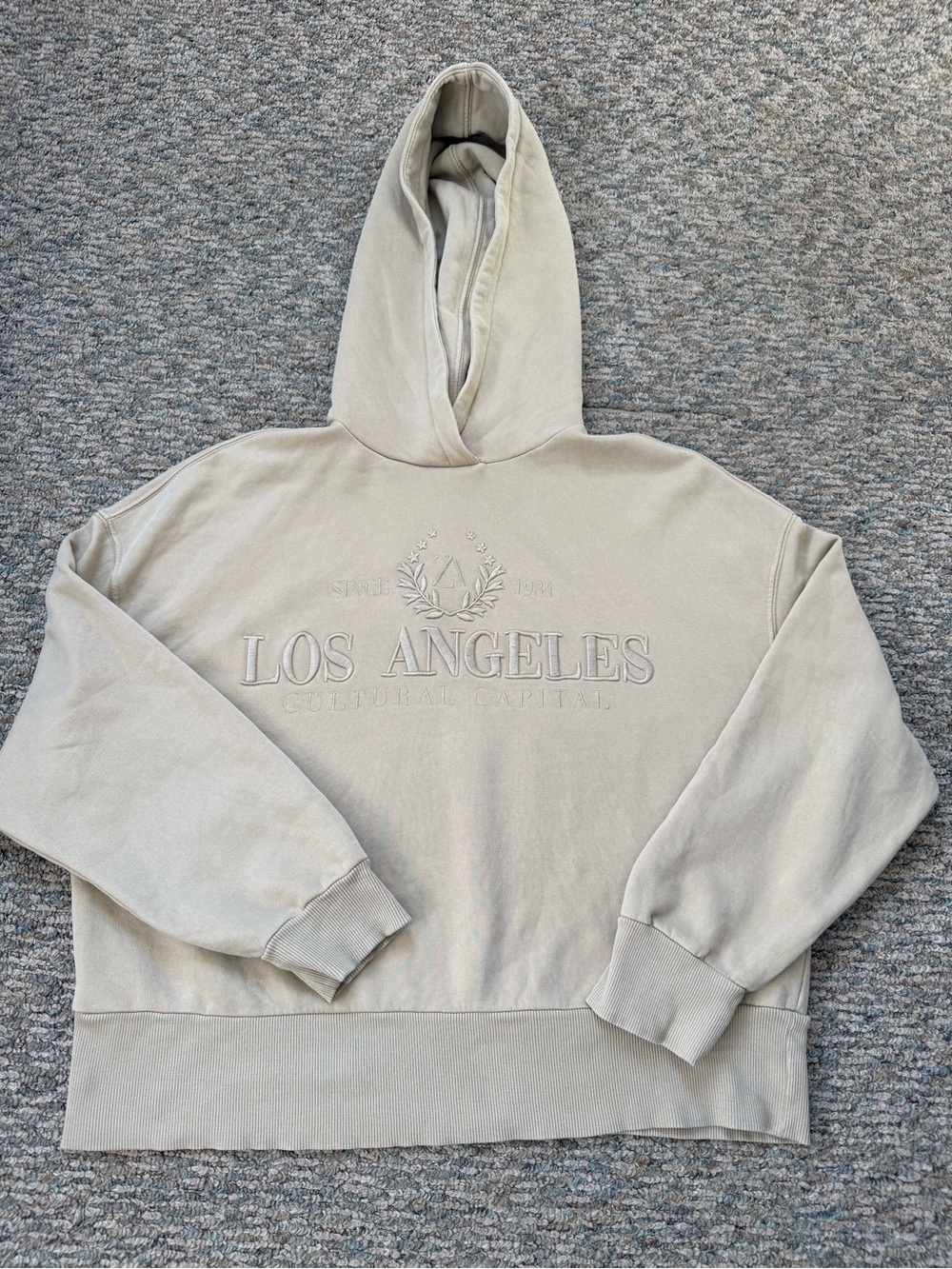 Zara Men's Crewneck Hoodie in Light Beige - Los Angeles Embroidered